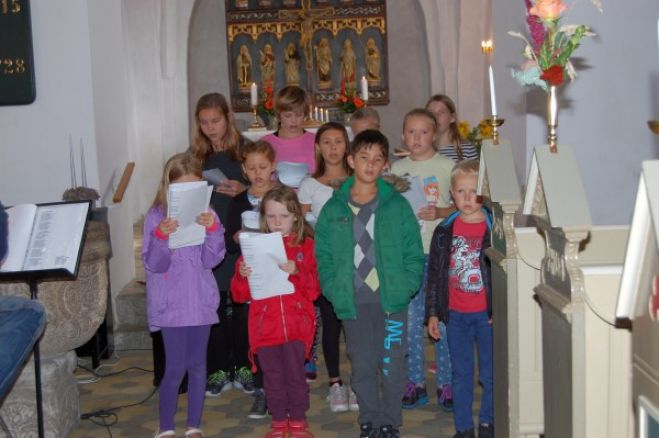Høstgudstjeneste i Fur kirke