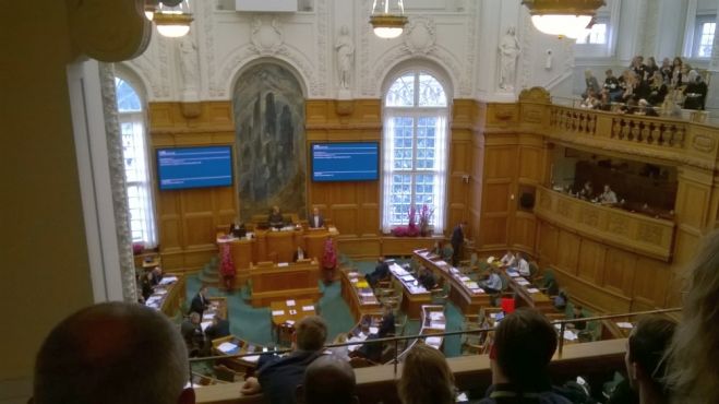 Fur Friskole tog turen til Christiansborg - se video